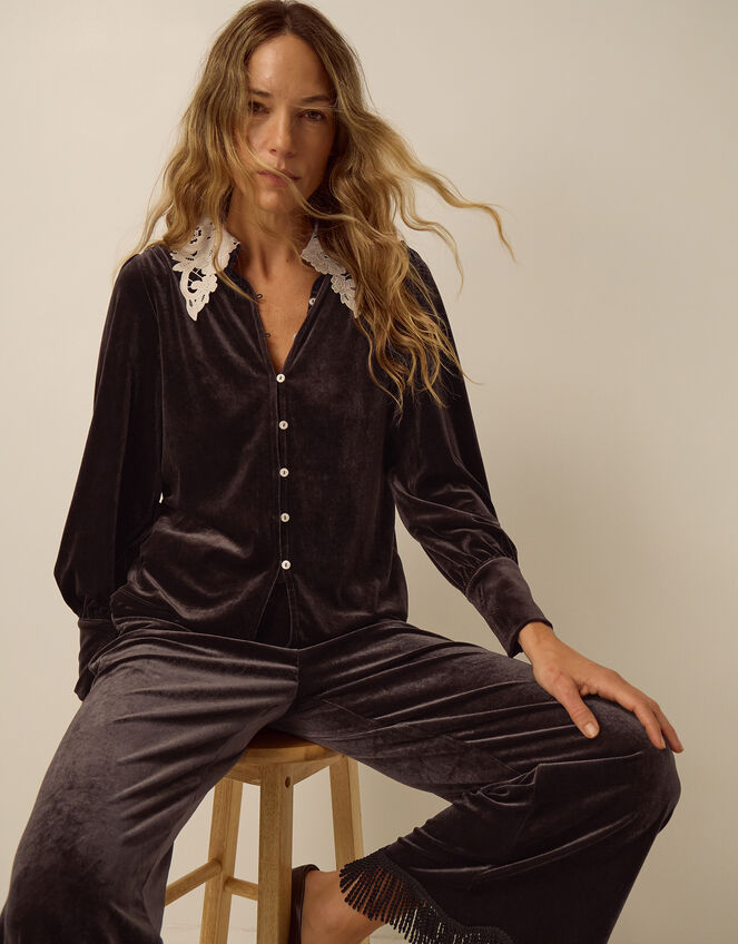 Leith Lace Collar Velvet Shirt, Brown (CHOCOLATE), large